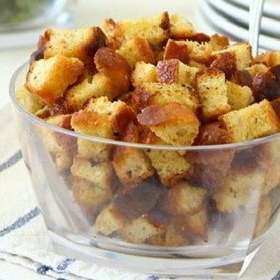 Рецепт пикантных сухариков с базиликом