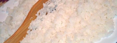 маки суши с лососем и авокадо. Шаг 5