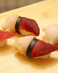 Нигири-суши с хоккигаем