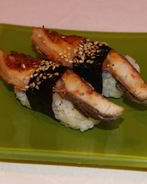 Суши с угрем