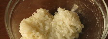 суши, запеченные со спайси соусом с крабовыми палочками. Шаг 3