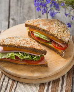 Сэндвич с ветчиной и сыром