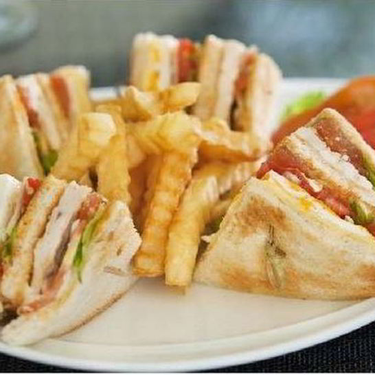 Рецепт сытного клубного сэндвича