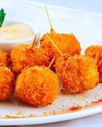 Сырные шарики с чесноком на закуску