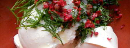 слоеные тарталетки с копченым лососем, маскарпоне и горошком. Шаг 3