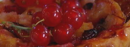 тарталетки с грушами и красной смородиной. Шаг 10