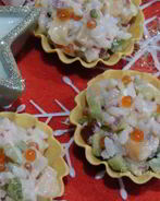 Тарталетки с семгой и икрой