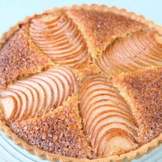 Рецепт грушевого тарта с миндалем