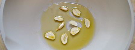 луковый тарт с малосольной килькой. Шаг 3