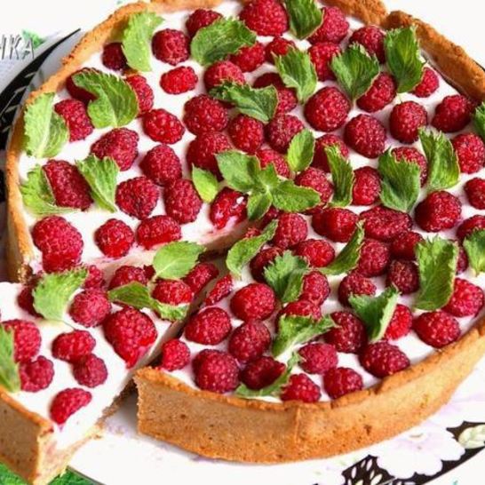 Рецепт шоколадна-творожного тарт-суфле с малиной