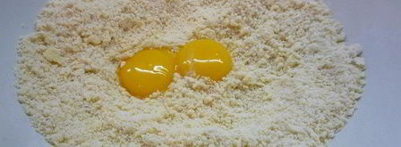 тарт с листьями молодого салата, помидорами и овечьей брынзой. Шаг 3