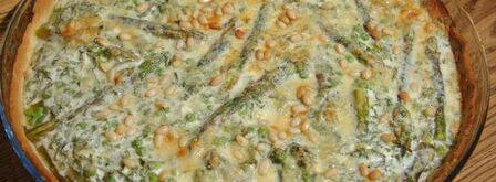 творожный тарт с зеленым горошком, спаржей и кедровыми орехами. Шаг 11