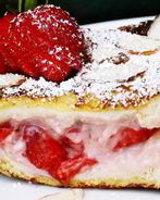 Французские тосты с фруктовой начинкой