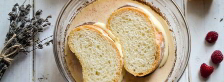 французские тосты с начинкой из сливочного сыра и малины. Шаг 6