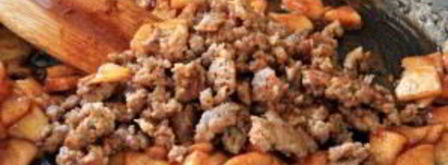 французские тосты с яблоками и колбасой. Шаг 3