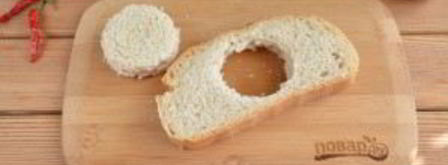 тост с яйцом и авокадо. Шаг 3