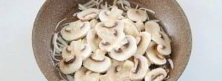 яичница с грибами. Шаг 4