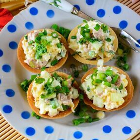 Закуска из огурцов