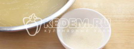 заливное из курицы новогоднее. Шаг 5