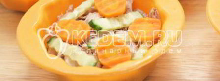 заливное из курицы новогоднее. Шаг 8