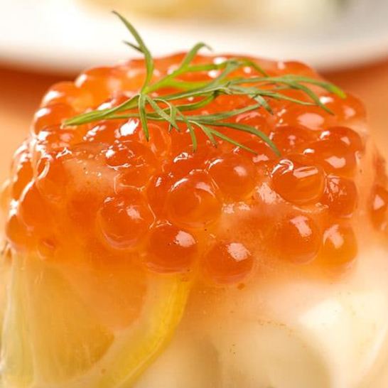 Рецепт заливного из сибаса с красной икрой