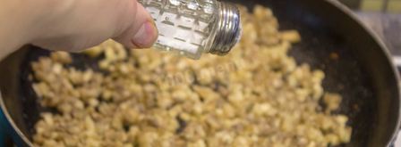 жульен из шампиньонов классический. Шаг 7