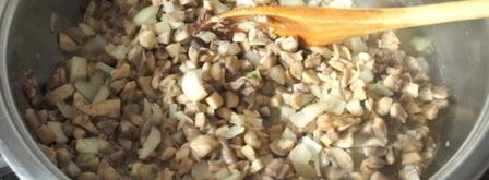 жульен из шампиньонов в булочке. Шаг 4